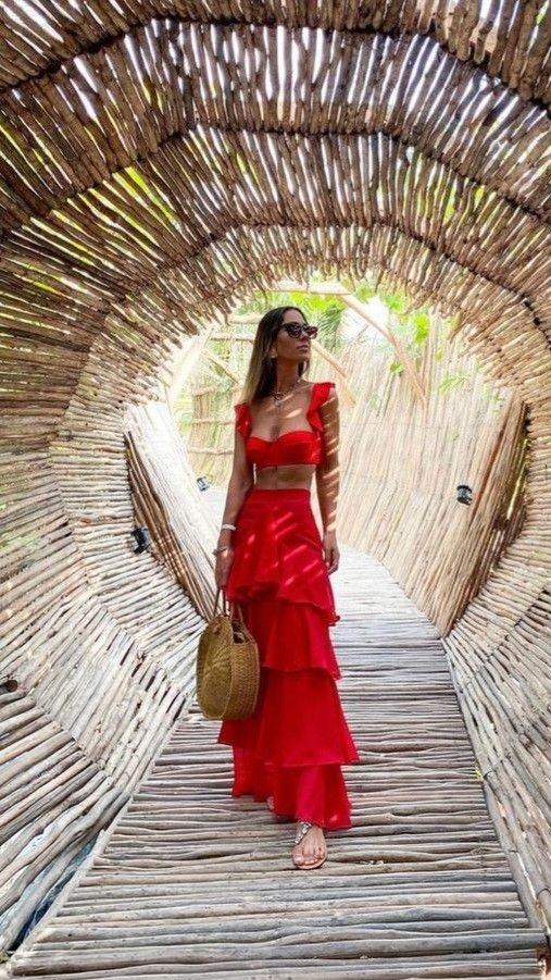 Tendencias de Moda 2025 en la Ropa de Mujer en Puerto Rico y
