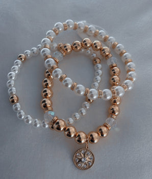 Pearl & Gold Bracelet