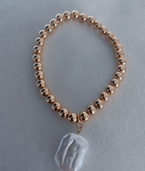 Pearl & Gold Bracelet